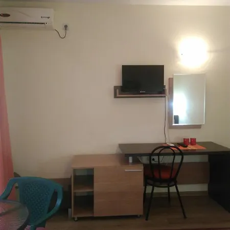 La Rose Szozopol